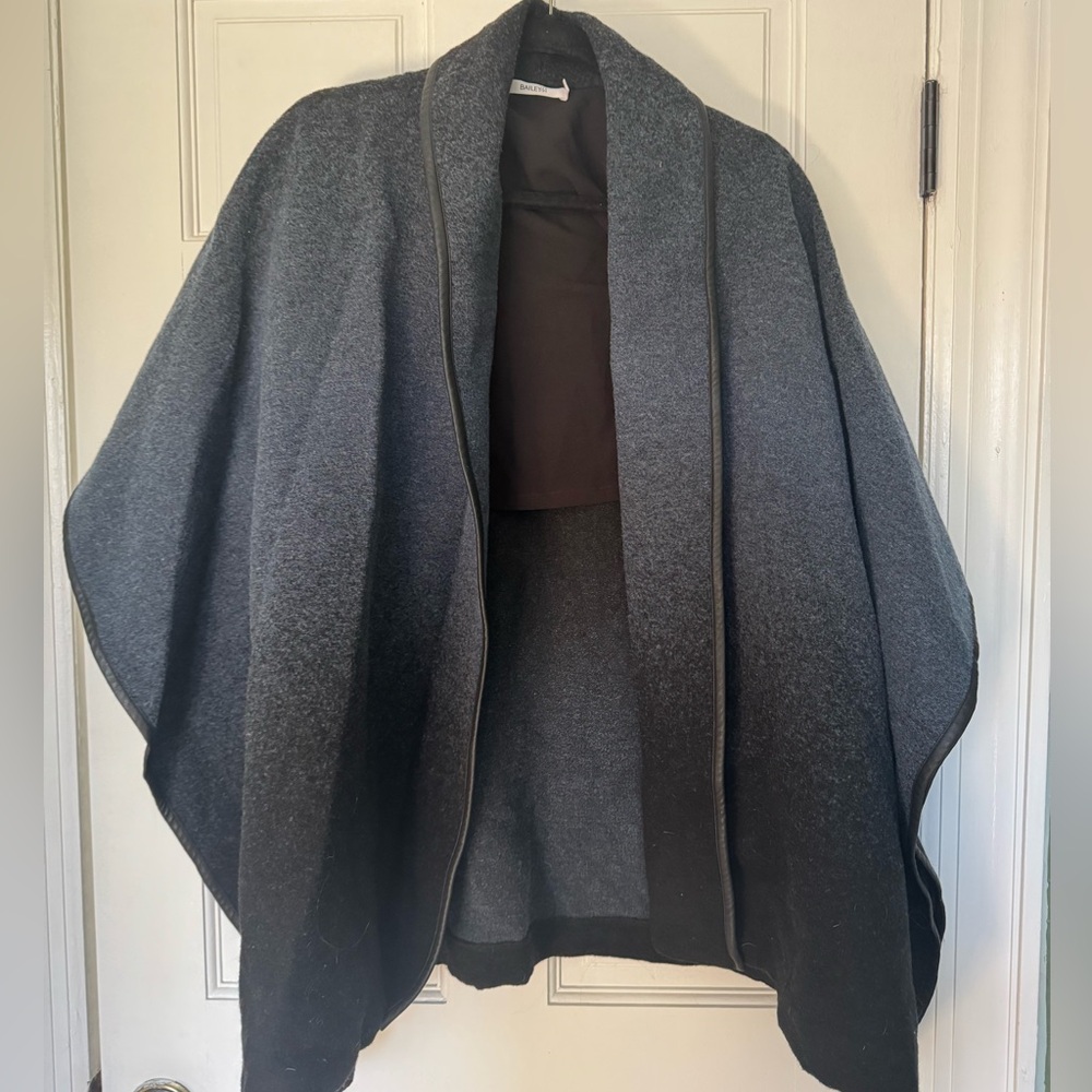 Bailey 44 cape